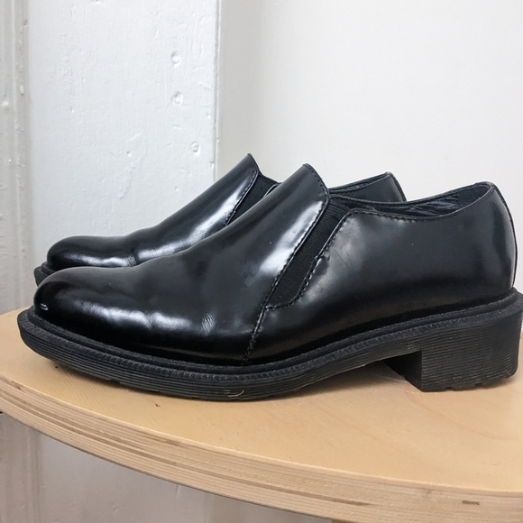 Dr. Martens leather loafer with small black heel - Picture 2 of 7